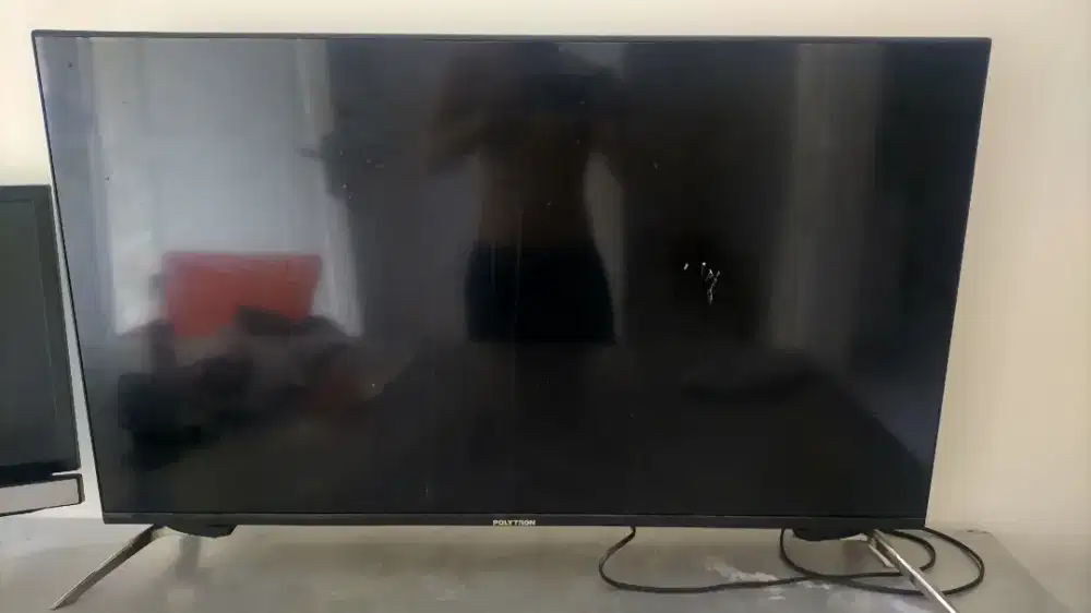 Tv Polytron 40 inch  pld 40b8951