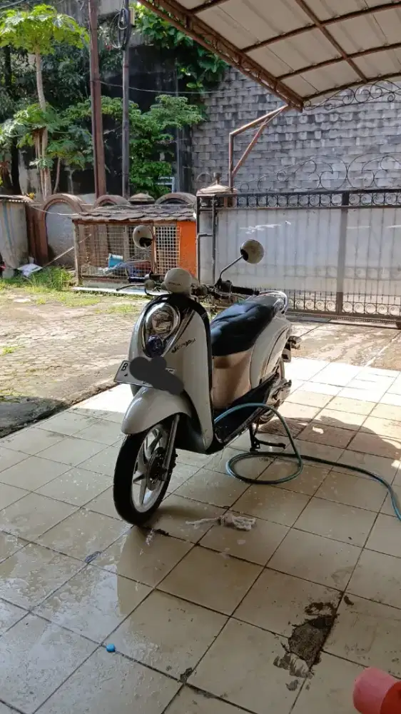 Honda Scoopy gen pertama