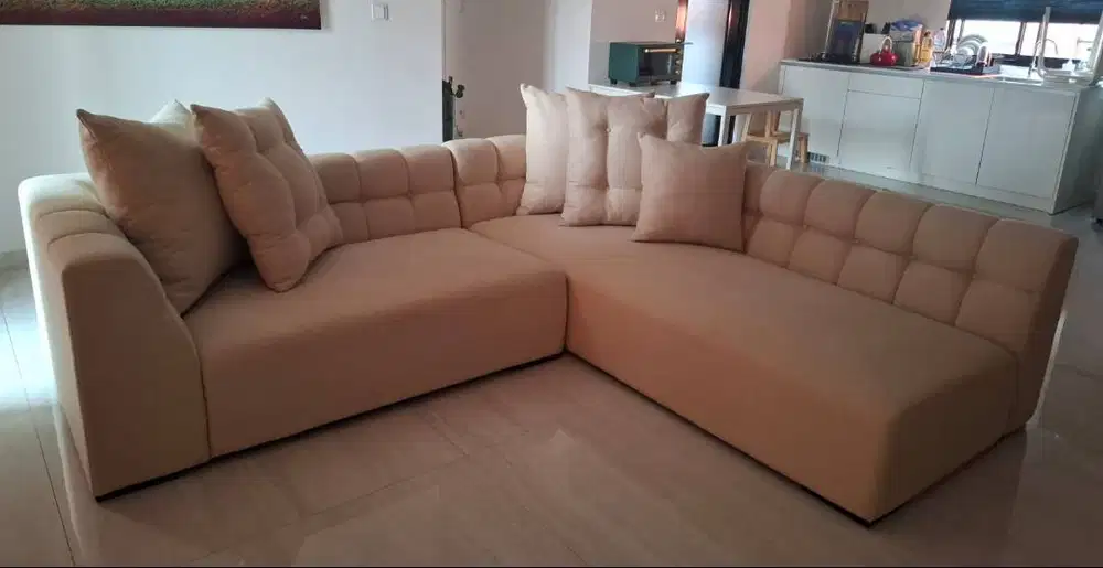 Pre-Loved | Sofa Besar Model L - Custom dari Vinoti Living