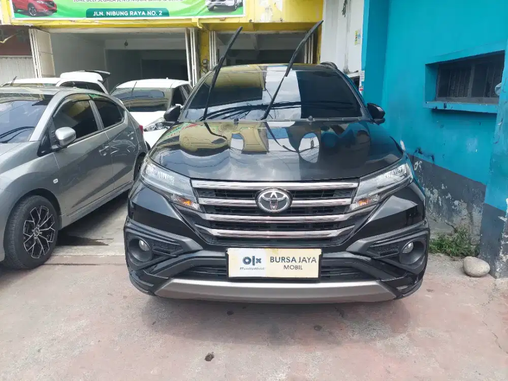 TOYOTA RUSH GR SPORT 1.5 A/T HITAM 2023