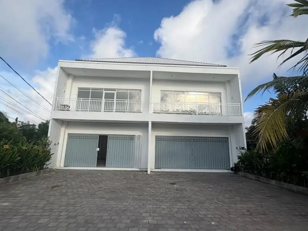 Ruko 2 Lantai Super Premium Disewakan, di Raya Uluwatu, Ungasan Area