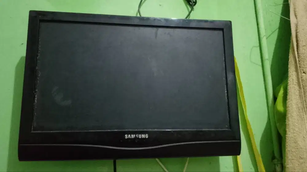 Dijual tv Samsung kondisi nyala