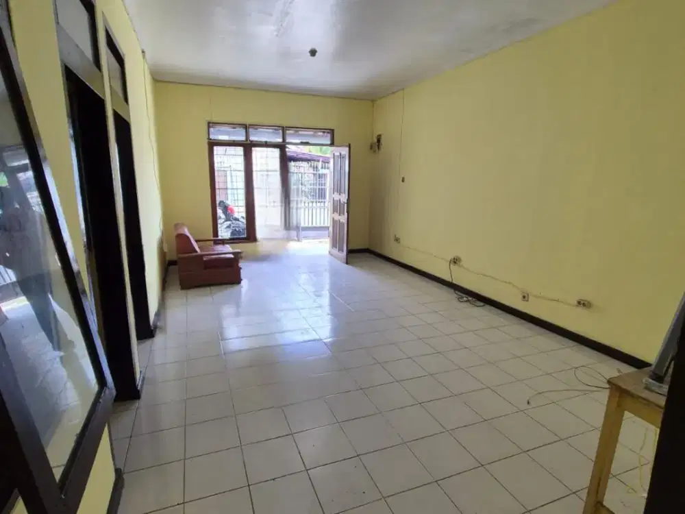 Rumah Lama Hook Siap Huni Sayap Katamso Supratman Bandung