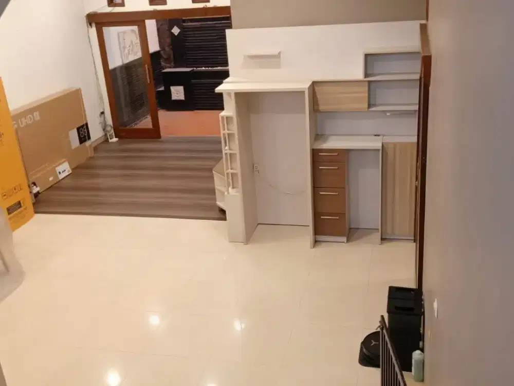 Rumah Mewah Siap Huni di Batununggal Bandung