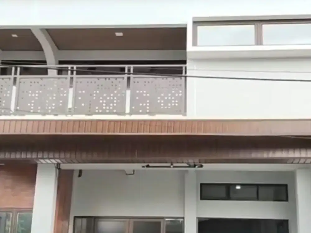 Rumah Lux Besar Siap Pakai Sayap Buah Batu Dekat Batununggal Bandung