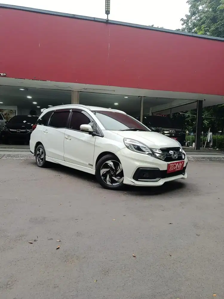 #Tony Mobil# Honda Mobilio RS CVT 2014 Putih