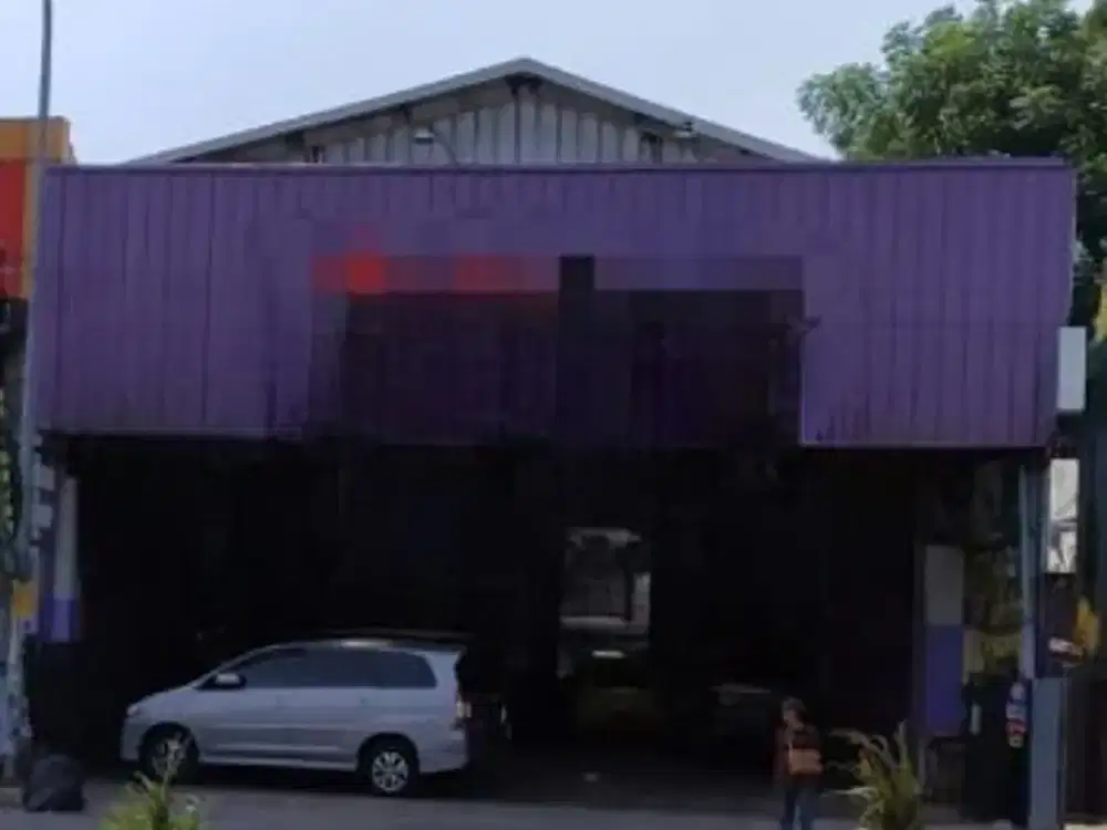 Showroom & Gudang Pinggir Jalan Raya Bekasi – Sangat Strategis Siap Operasional!