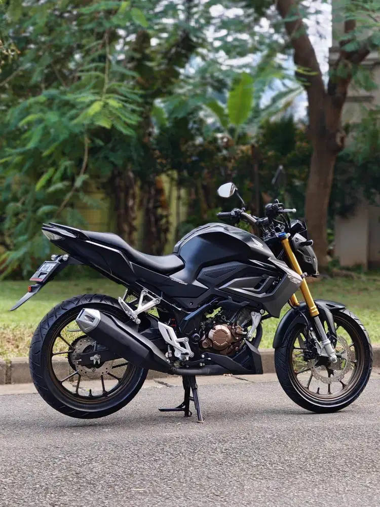 KM 4K AJA! HONDA NEW CB 150R 2022 BLACK PAJAK HIDUP LIKE NEW