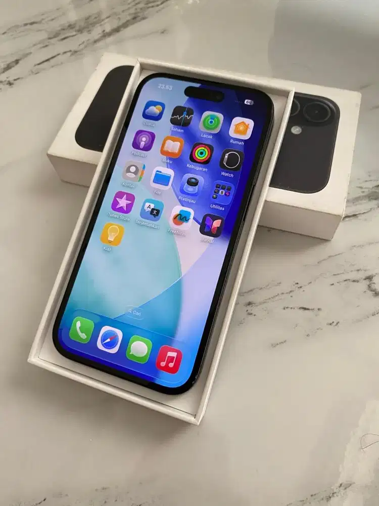 iPhone 16 128gb bh 91 garansi on 24 April 2026 iBox