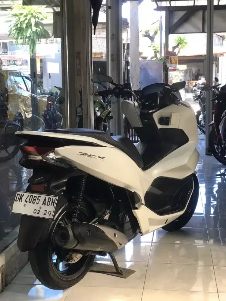 Dp 500 RB PCX 150 CC thn 2019 cash. Bali dharma motor.