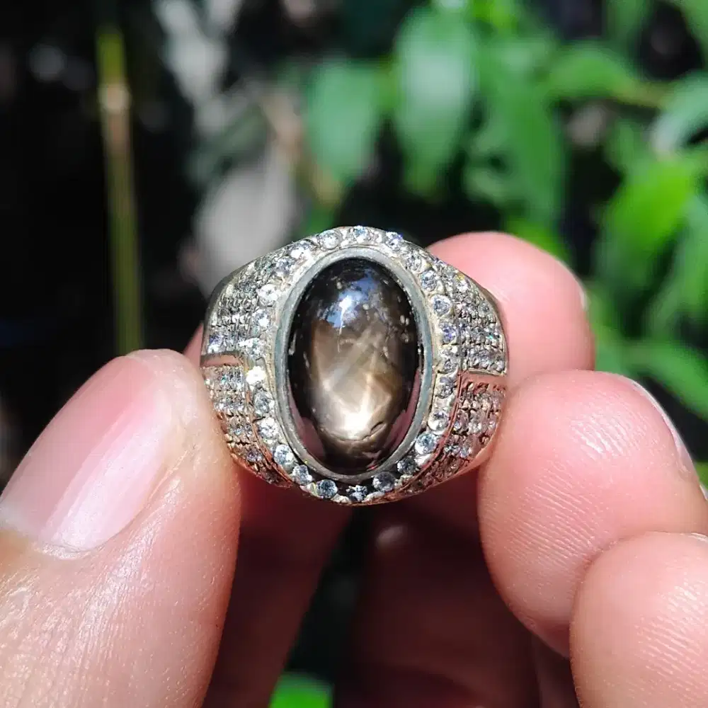 Batu akik dan permata black sapphire