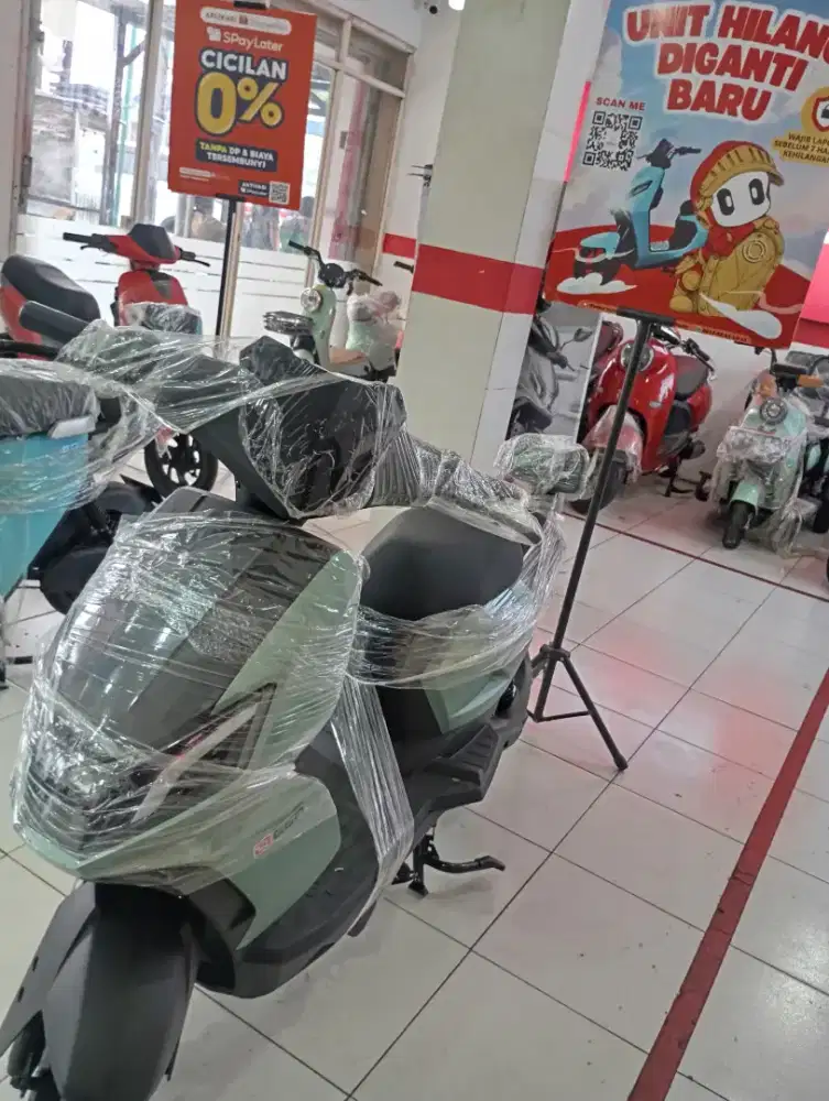 SEPEDA LISTRIK UWINFLY TYPE D66A ARMY