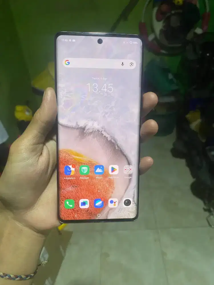 VIVO V29 5G 12/512 GB