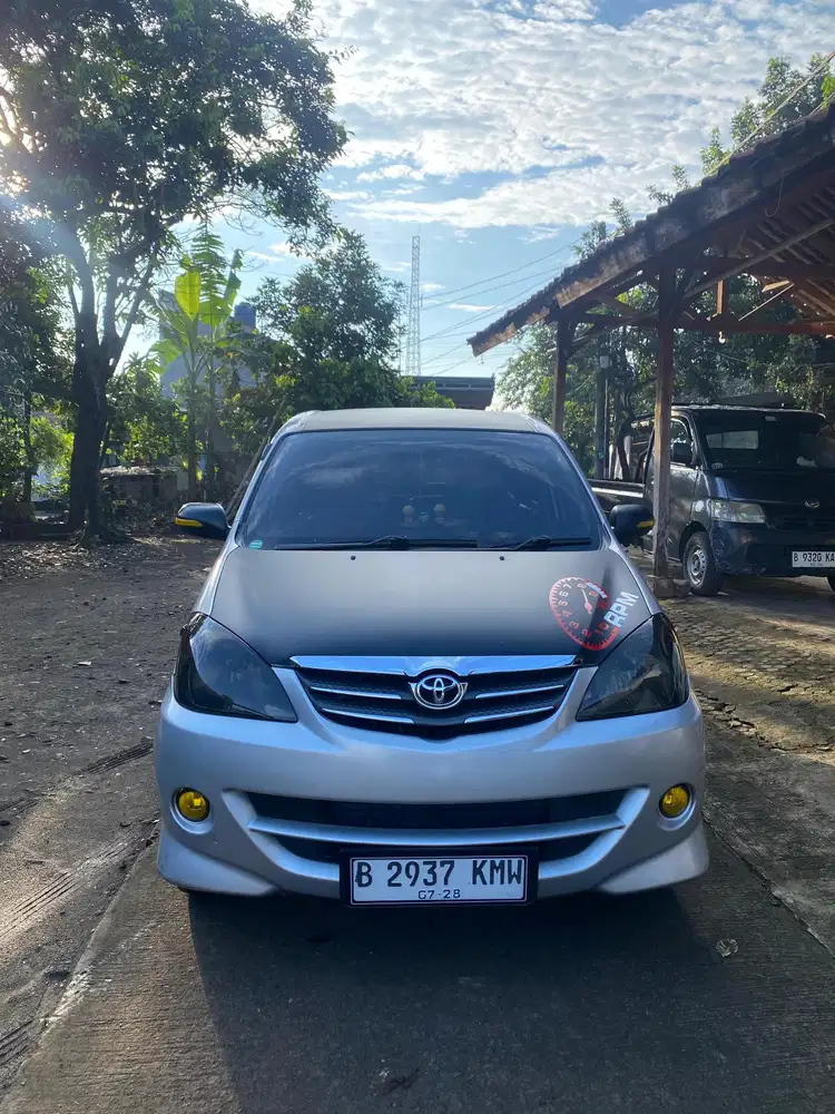 Toyota Avanza 2008 Bensin