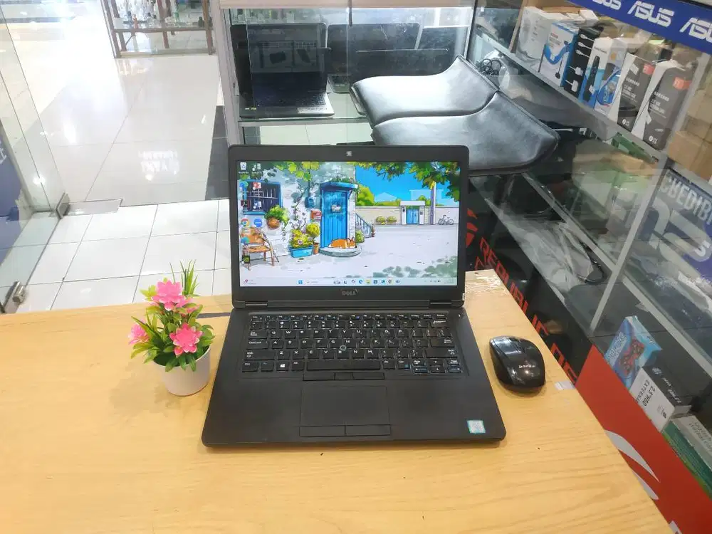 LAPTOP DELL LATITUDE 5490 CORE i7 GEN 8 RAM 8GB DIJUAL