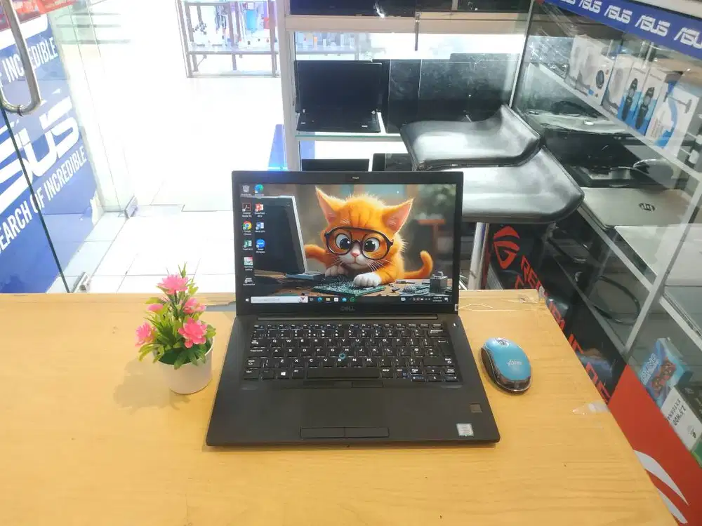 LAPTOP DELL LATITUDE 7490 CORE i5 GEN 8 RAM 8GB DIJUAL