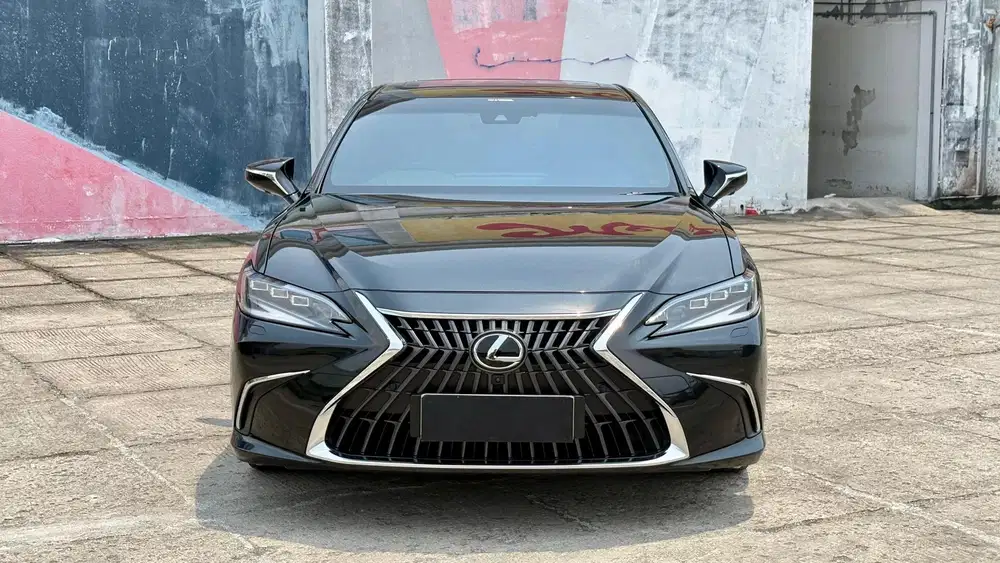 [KM 19.000AN]LEXUS ES300H HYBRID ULTRA LUXURY TSS 2023 LIKE NEW