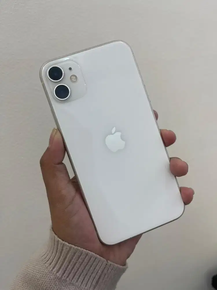 Iphone 11 128gb ibox like new