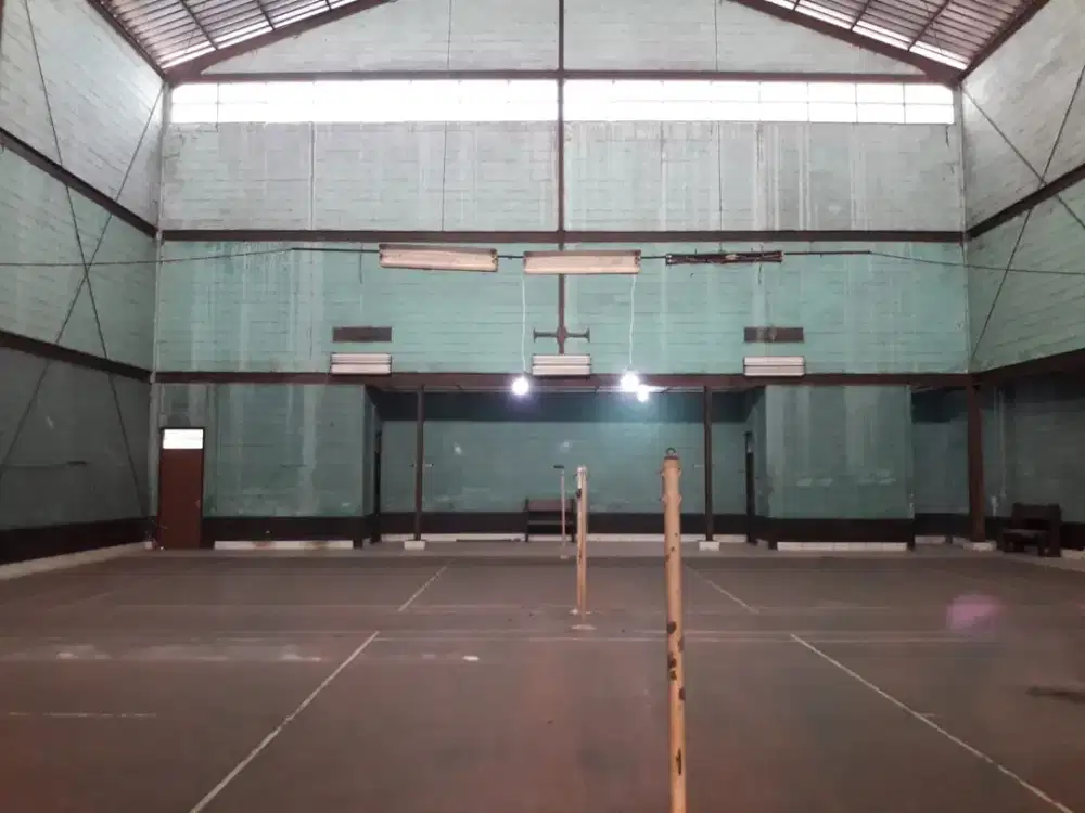 Gedung Olah Raga (GOR) Tidak Aktif Sayap BKR Buah Batu Bandung