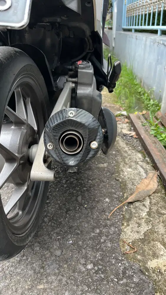 Knalpot Rob1 Vario 125 Original