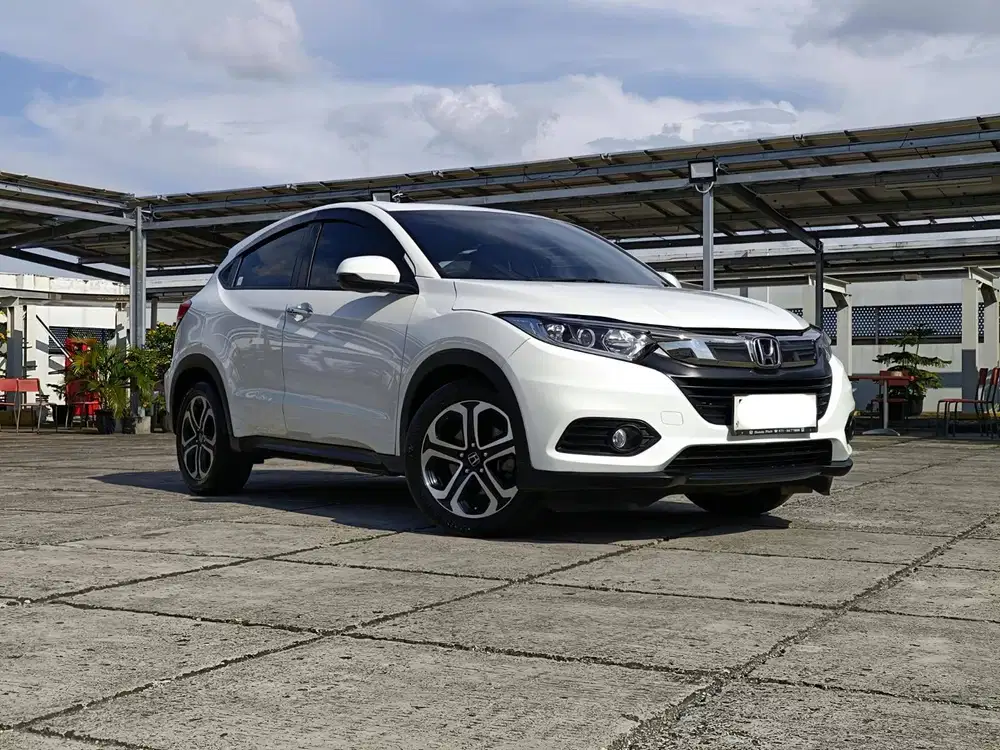 (TDP 10JT)LOW KM 53 RB ! HONDA HRV E CVT 2019 PUTIH ! RECORD & TERAWAT