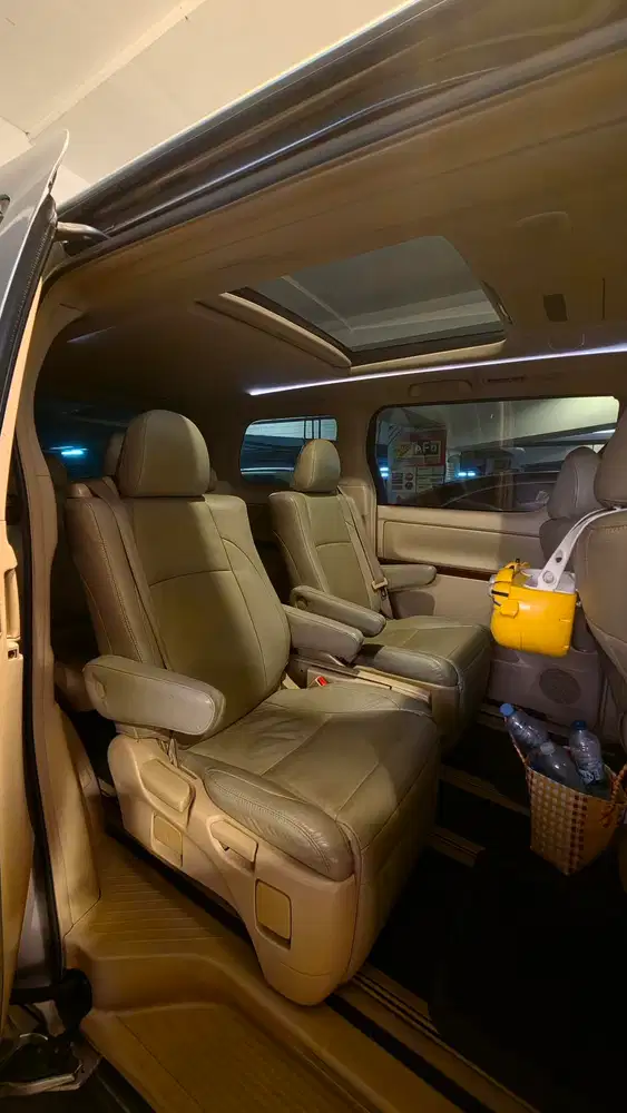 Toyota Alphard CBU 2010 Bensin