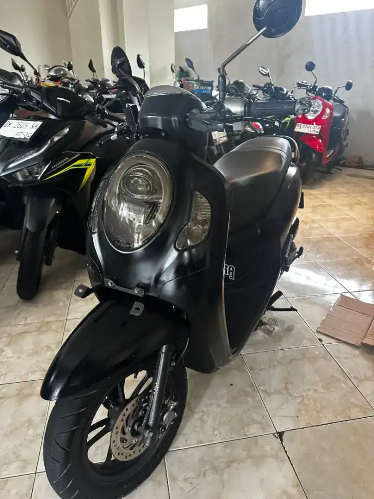 Dp 500 RB Scoopy fi 2023 cash. Bali dharma motor.