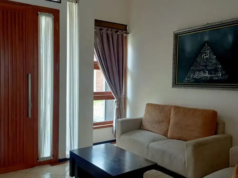 Rumah Siap Huni Furnished Dalam Cluster di Sayap Cikutra Bandung