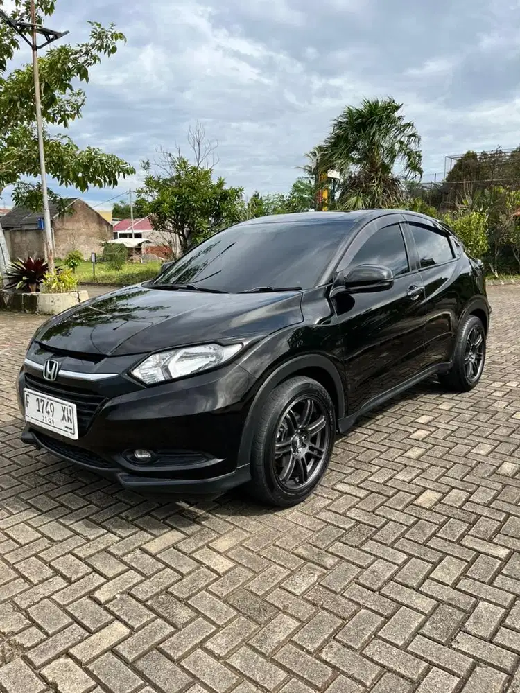 HR-V 1.5 E 2017