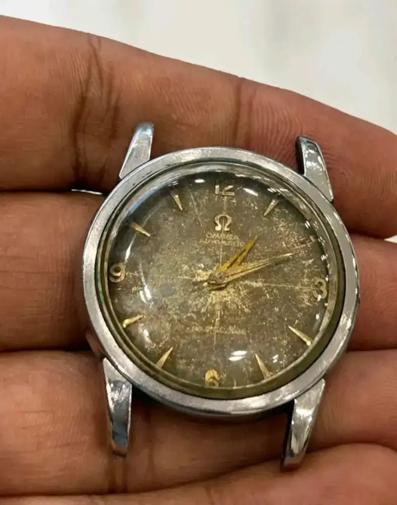 Arloji omega minus ( bahan )