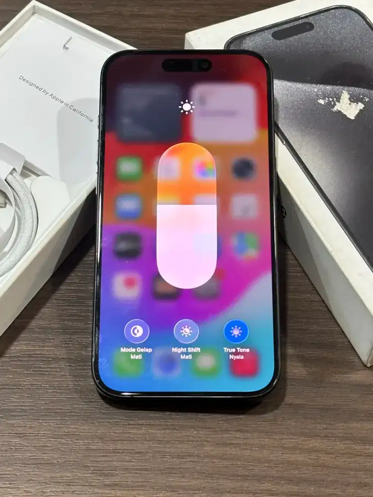 IPhone 15 PRO 256GB, [ Black Titanium ] Garansi Resmi iBox.