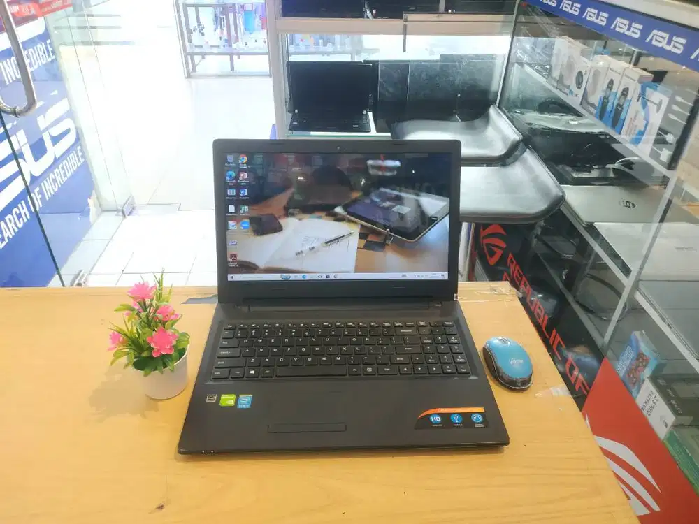 LAPTOP LENOVO IDEAPAD 100-15IBD CORE i7 RAM 8GB NVIDIA DIJUAL