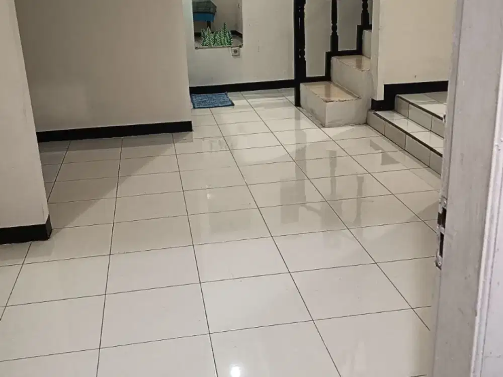 Rumah Mungil Ala Vintage Akses Mobil di Padasuka Bandung