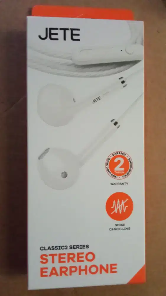Head set(stereo earphone) merk JETE, type classic 2 series putih