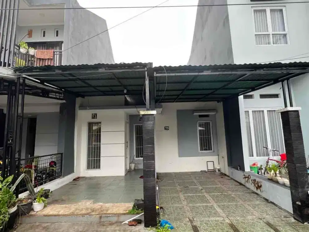 Disewakan rumah puri beta 2 1,5 lantai