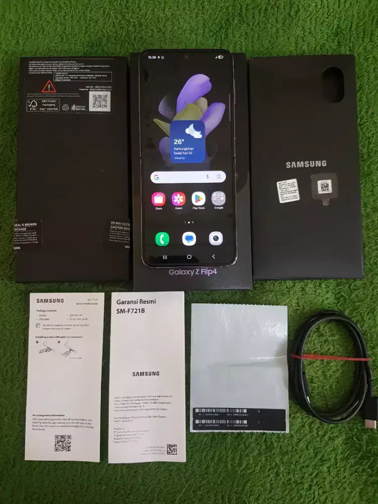 Samsung Z flip 4 8/128 SEIN