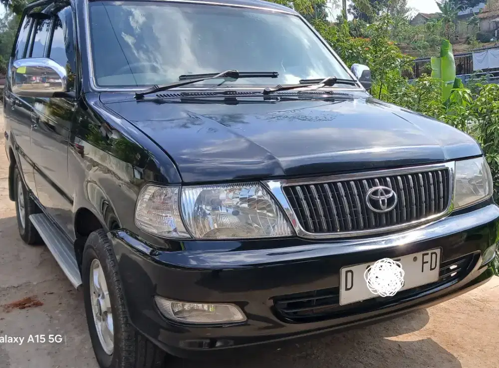 Mobil Kijang K7 Tahun 2003