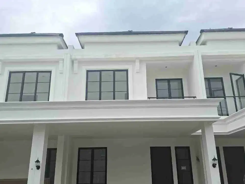 RUMAH 2 LANTAI SIAPHUNI DEKAT TOL, DAN STASIUN SUDIMARA