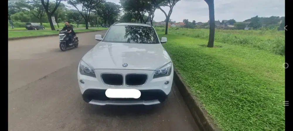 BMW X1 SDRIVE 18I AT