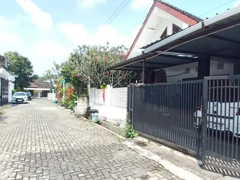 Hunian Nyaman di area Jalan Kaliurang KM 7, Lokasi Dekat Kampus UGM