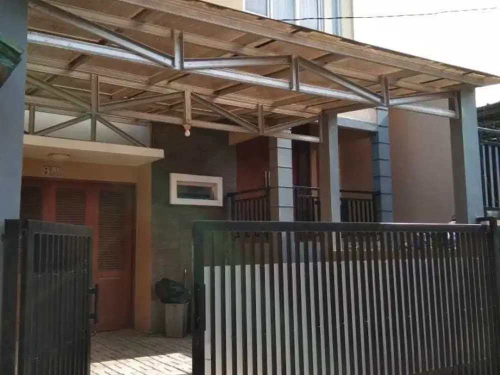 Rumah dijual Murah 2,5 Lantai, Ciputat Timur, TangSel 15 menit Pondok Indah