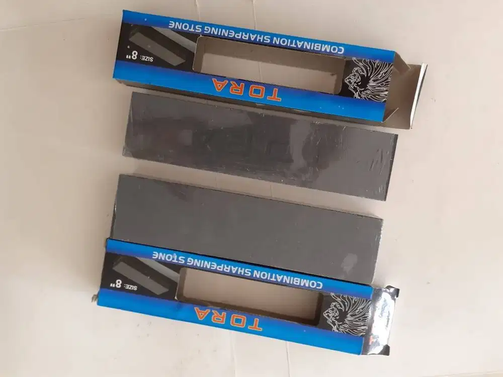 Batu Asah buatan Tora