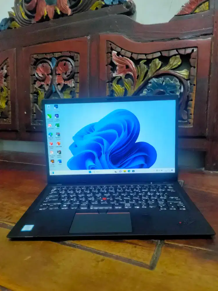 BU Lenovo Thinkpad X1 carbon Core i5