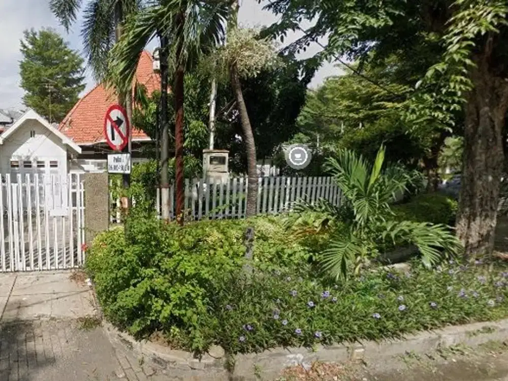 Dijual Rumah WR Supratman Strategis Tengah Kota, Cocok Untuk Cafe, Resto Atau Kantor