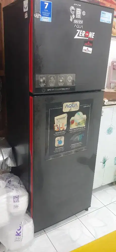 Kulkas Aqua 2 pintu