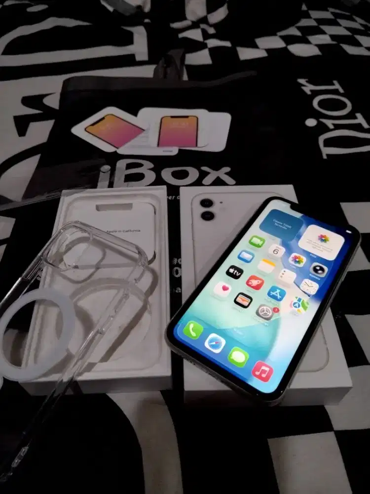 Iphone 11 64gb ibox fullset orginal