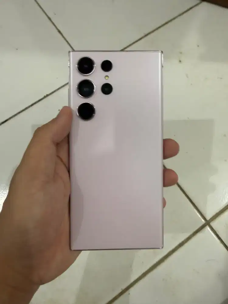 Samsung S23 Ultra 12/512gb SEIN