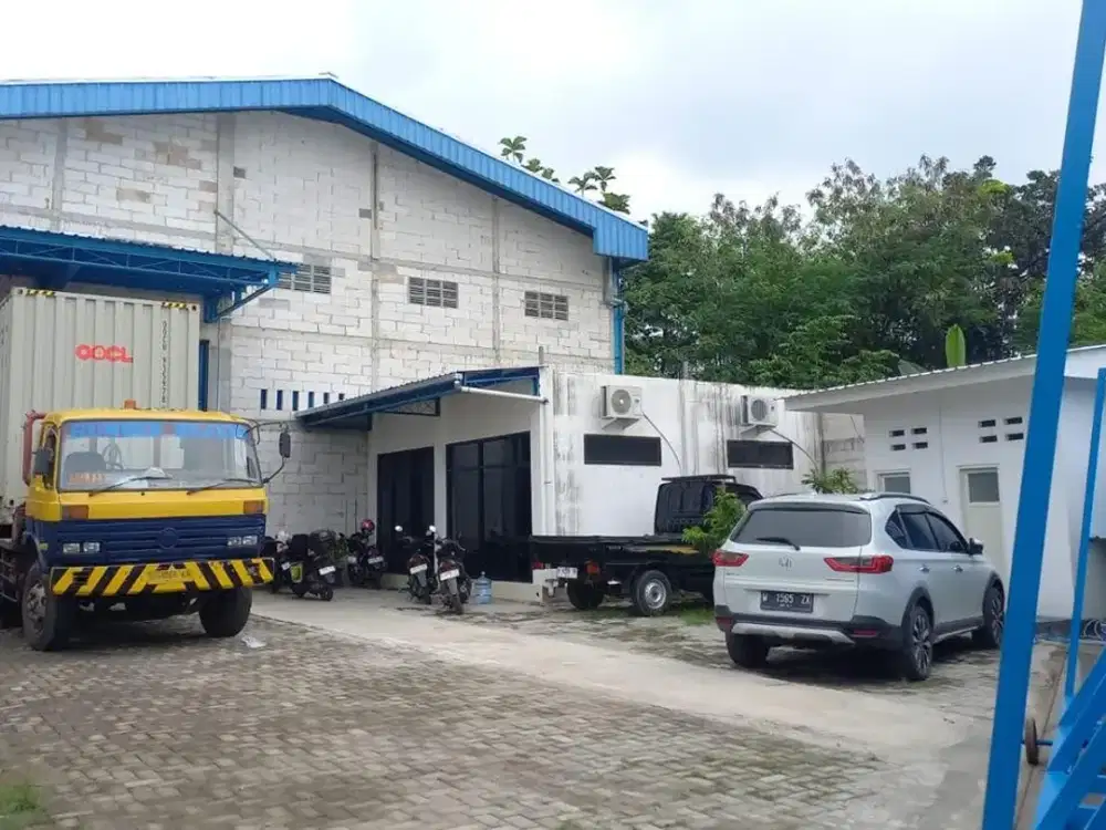 Dijual Cepat Gudang Murah, Lokasi Banjaragung, Strategis di Mojokerto