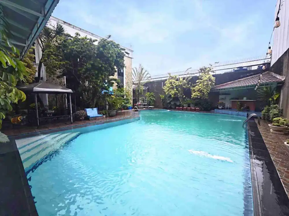 DIJUAL RUMAH MEWAH STRATEGIS DI PUSAT KOTA BOGOR COCOK UNTUK RESTO/CAFE DAN PERKANTORAN