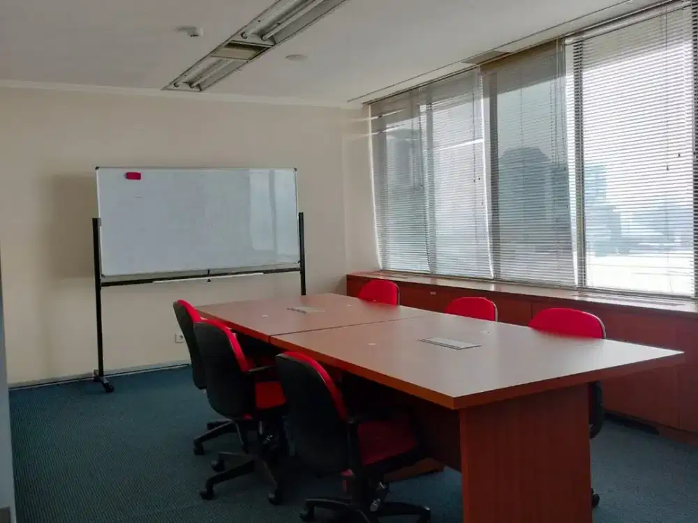 Kantor Area Thamrin Menara Cakrawala 197Sqm Furnished Dekat MRT
